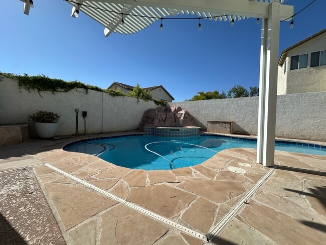 Building Photo - 7944 Quail Harbor St