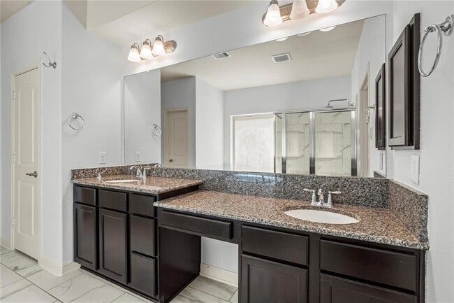 Building Photo - 10126 N Whimbrel Cir