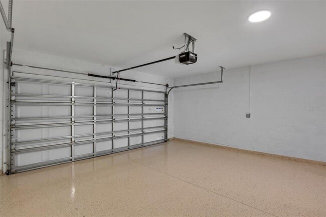 Building Photo - 5634 Tripoli Dr