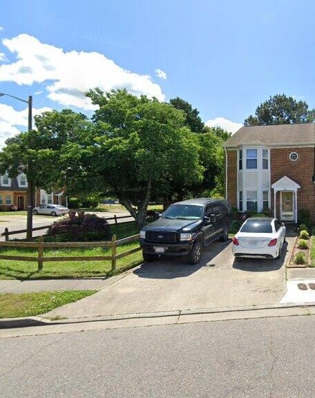 Primary Photo - 601 Sedgefield Ct