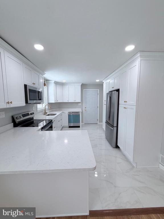 Building Photo - 12516 Waldo Ln