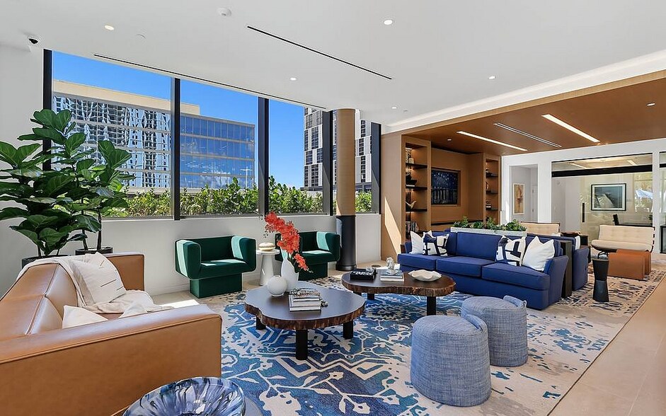 Building Photo - 777 NW 2nd Ave