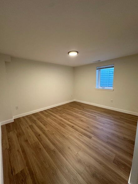 Building Photo - 3294 S Newton St