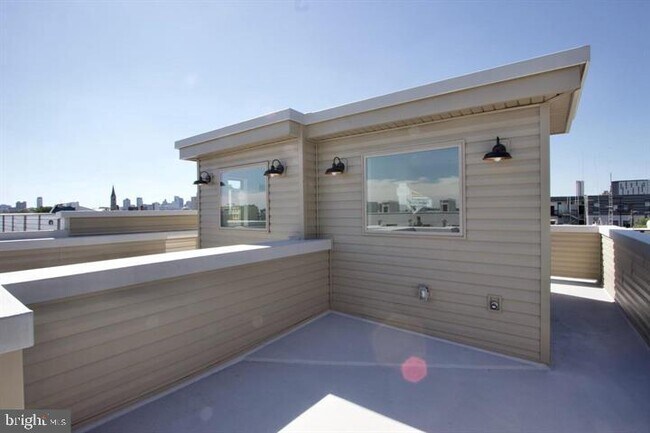 Building Photo - 1608 N 3rd St