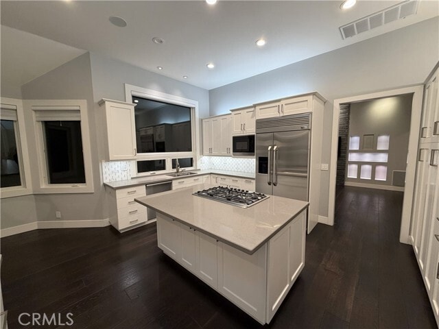 Building Photo - 4075 Arbolado Dr