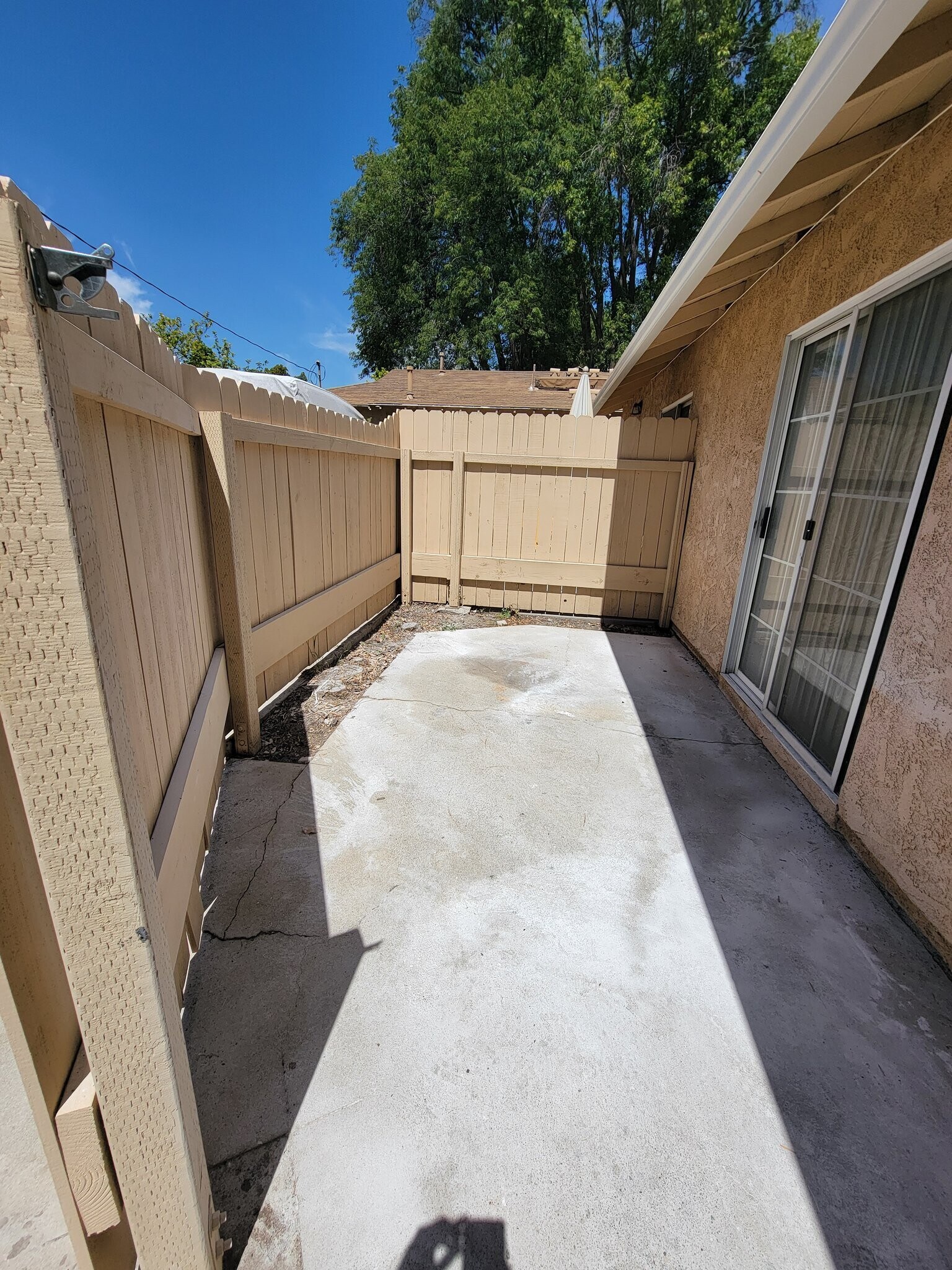 Building Photo - 7247 Allott Ave