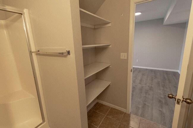 Building Photo - 5313 Currituck Ln