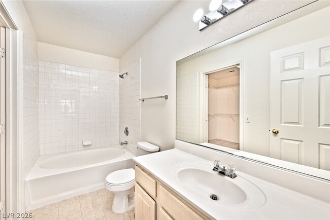 Building Photo - 1637 Cave Spring Dr