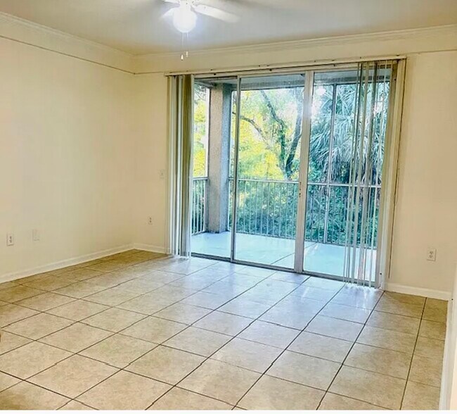 Building Photo - 17112 Carrington Park Dr