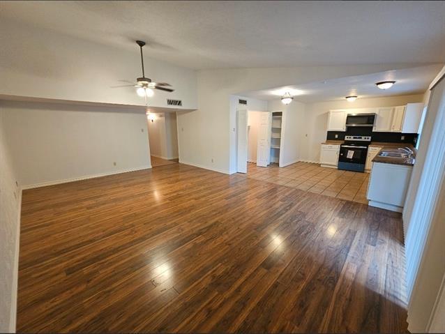 Building Photo - 6417 Casa Vista Dr