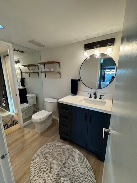Building Photo - 600 Egret Cir