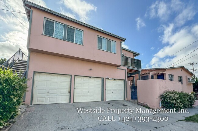 Building Photo - 906 Edgewood St