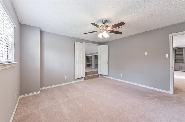 Building Photo - 4310 Brightwood Dr