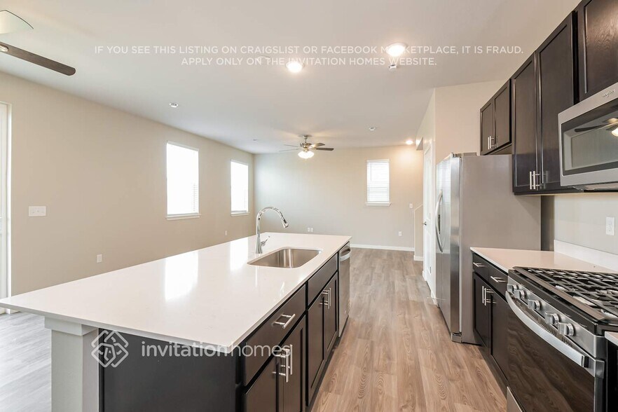 Building Photo - 318 Grayson Ave