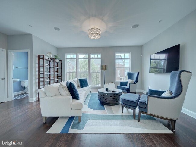 Building Photo - 2805 Medstead Ln