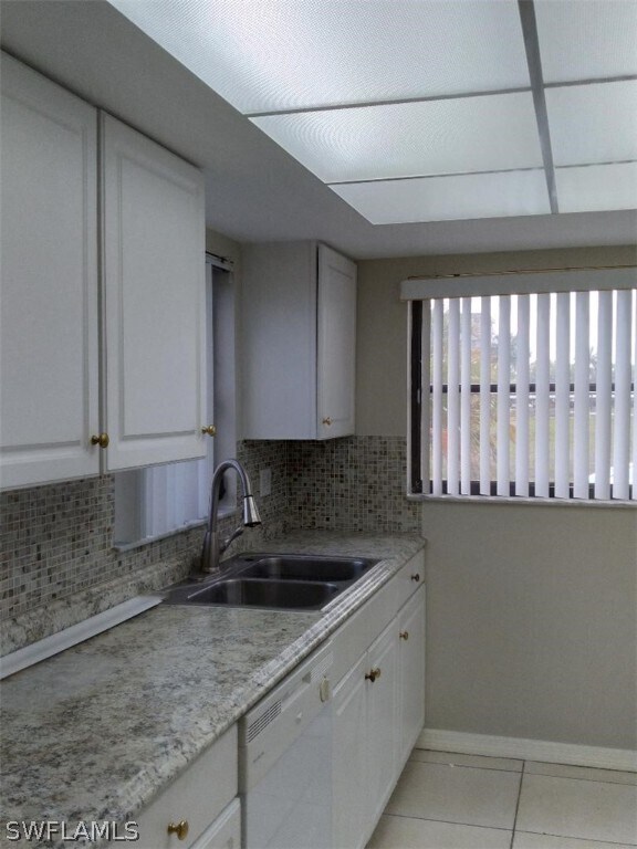 Building Photo - 4816-4818 Palm Tree Dr
