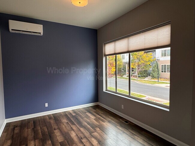 Building Photo - 6771 Larsh Dr