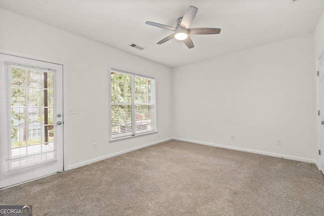 Building Photo - 4637 Wehunt Commons Dr