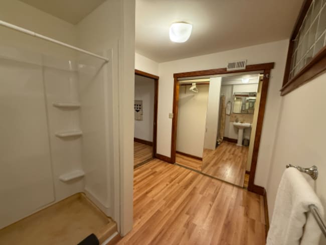 Building Photo - 206a Texas St