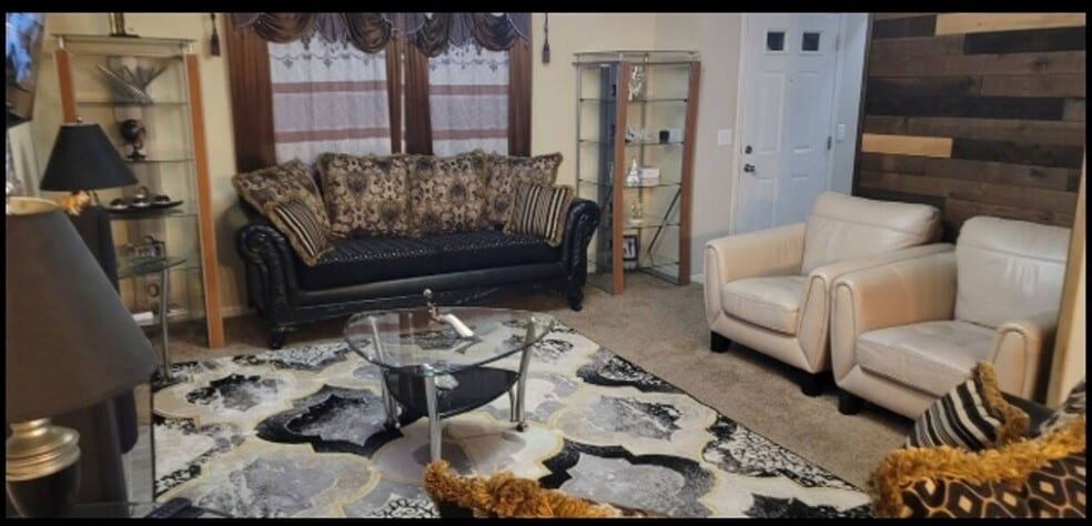 Building Photo - 7107 Reynolds Crossing Dr