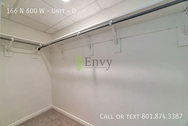 Building Photo - 166 N 600 W