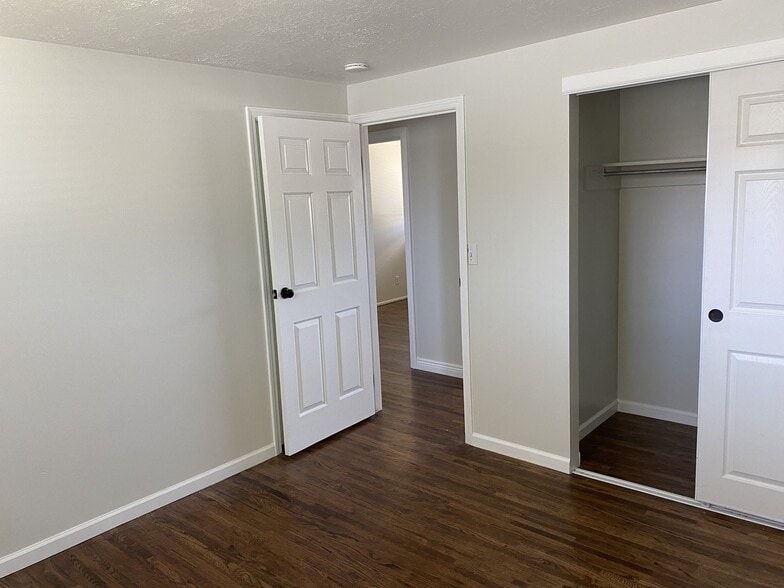 Building Photo - 4437 Driftwood Dr