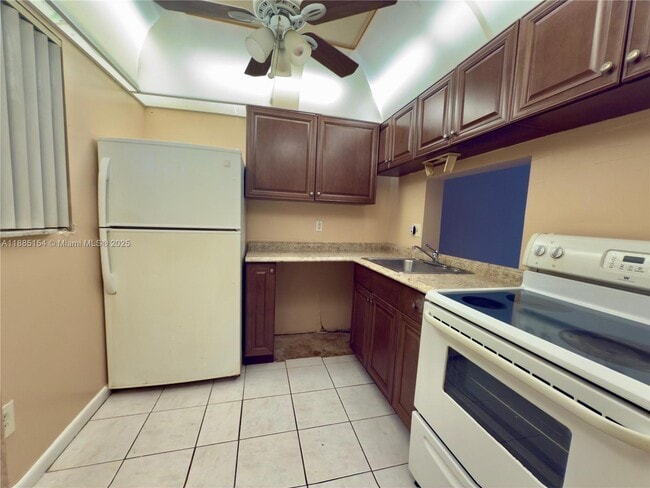 Building Photo - 2800 NW 56th Ave