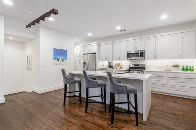 Building Photo - 5602 Lindell Ave