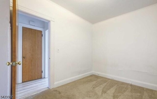 Building Photo - 58 Westervelt Ave