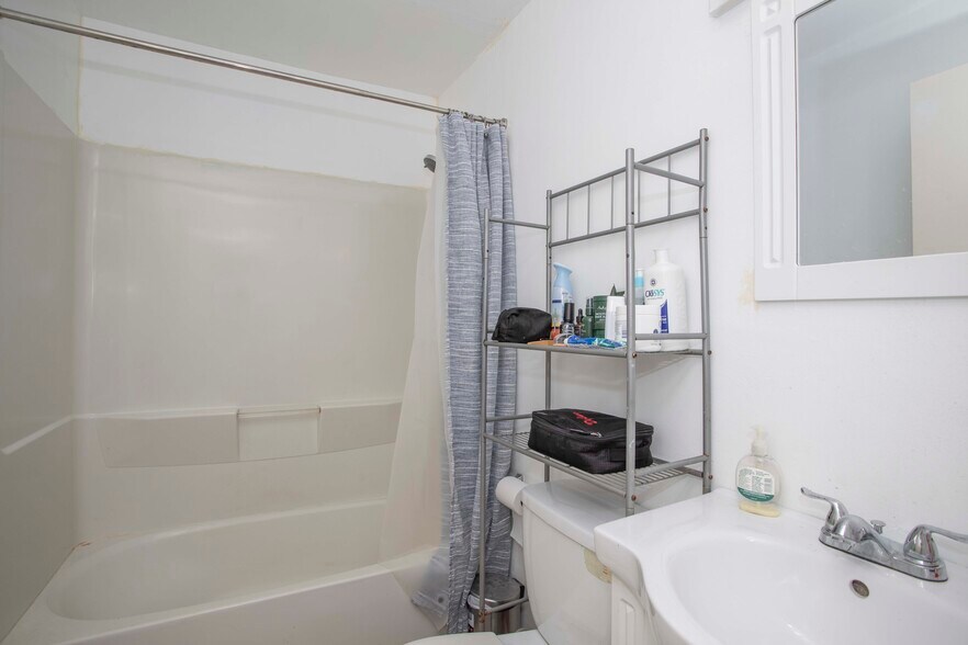 Building Photo - 1 Terrace St