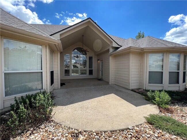 Building Photo - 122 Catfish Cove