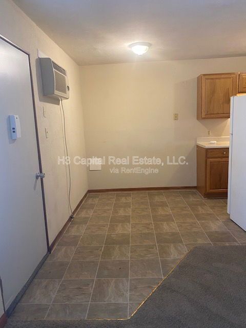 Building Photo - 1306 9th St