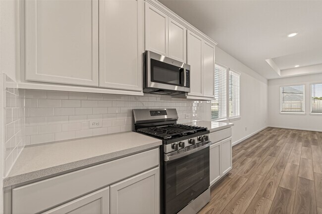 Building Photo - 21926 Sam Raburn Dr