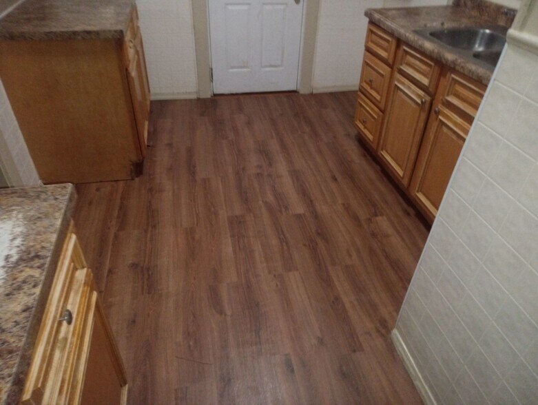 Building Photo - 1537 Remington St