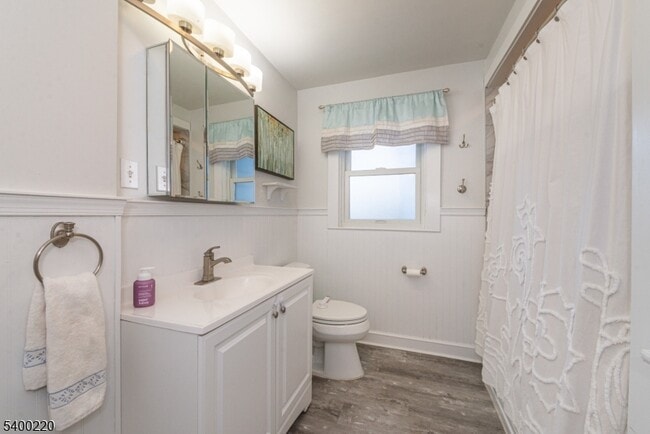 Building Photo - 38B Park Ave