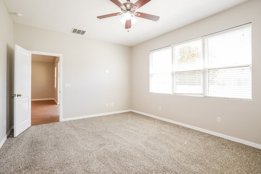 Building Photo - 805 Celebration Lane