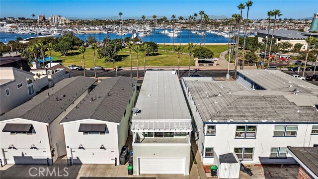 Building Photo - 1707 W Balboa Blvd