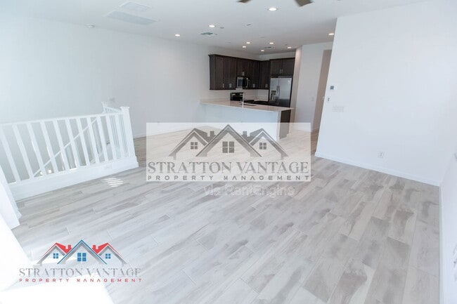 Building Photo - 4117 E Pinto Dr