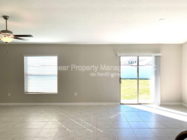 Building Photo - 13611 Wild Ginger St