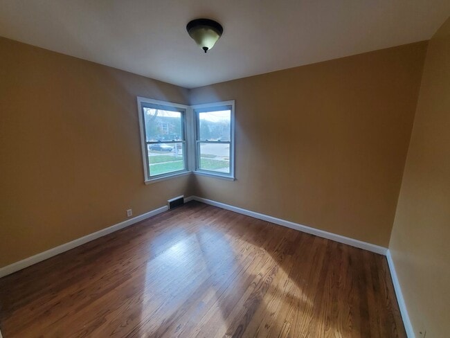 Building Photo - 3 Bedroom Single Family Glendale Home