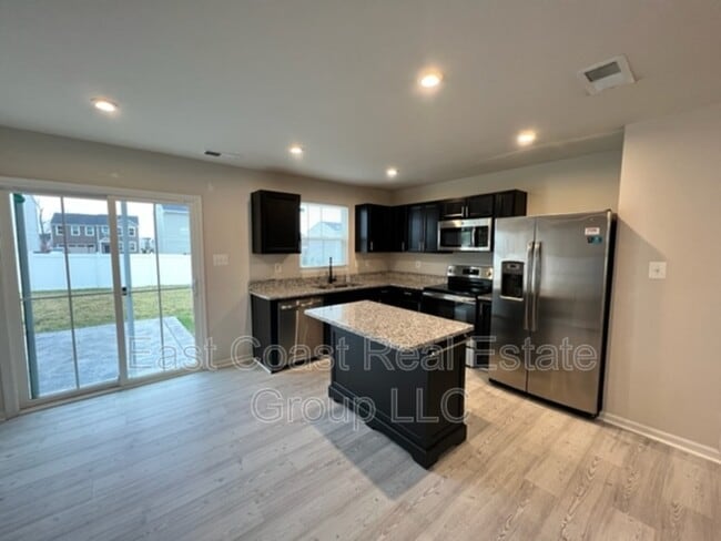 Building Photo - 216 Salida Trl