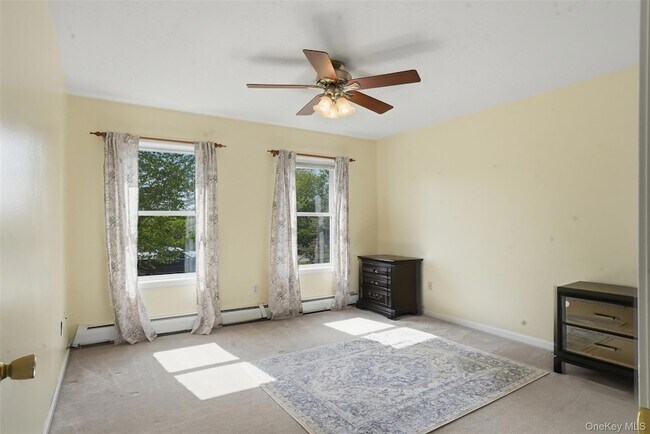 Building Photo - 34 Rombout Rd