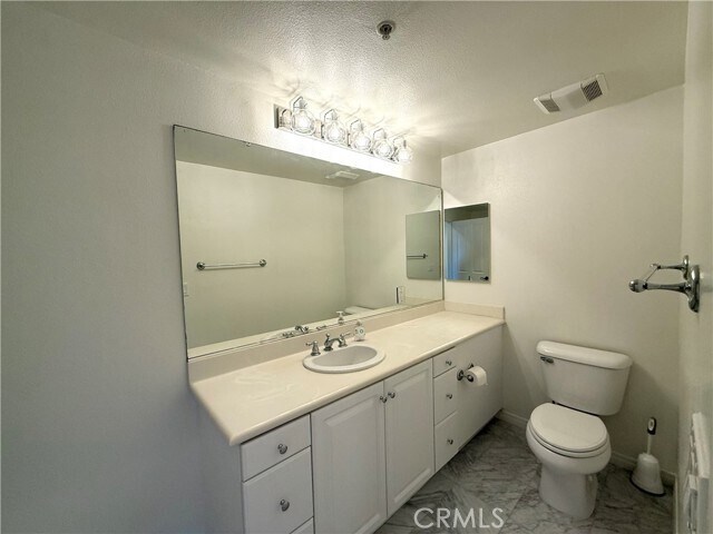 Building Photo - 6020 S Seabluff Dr