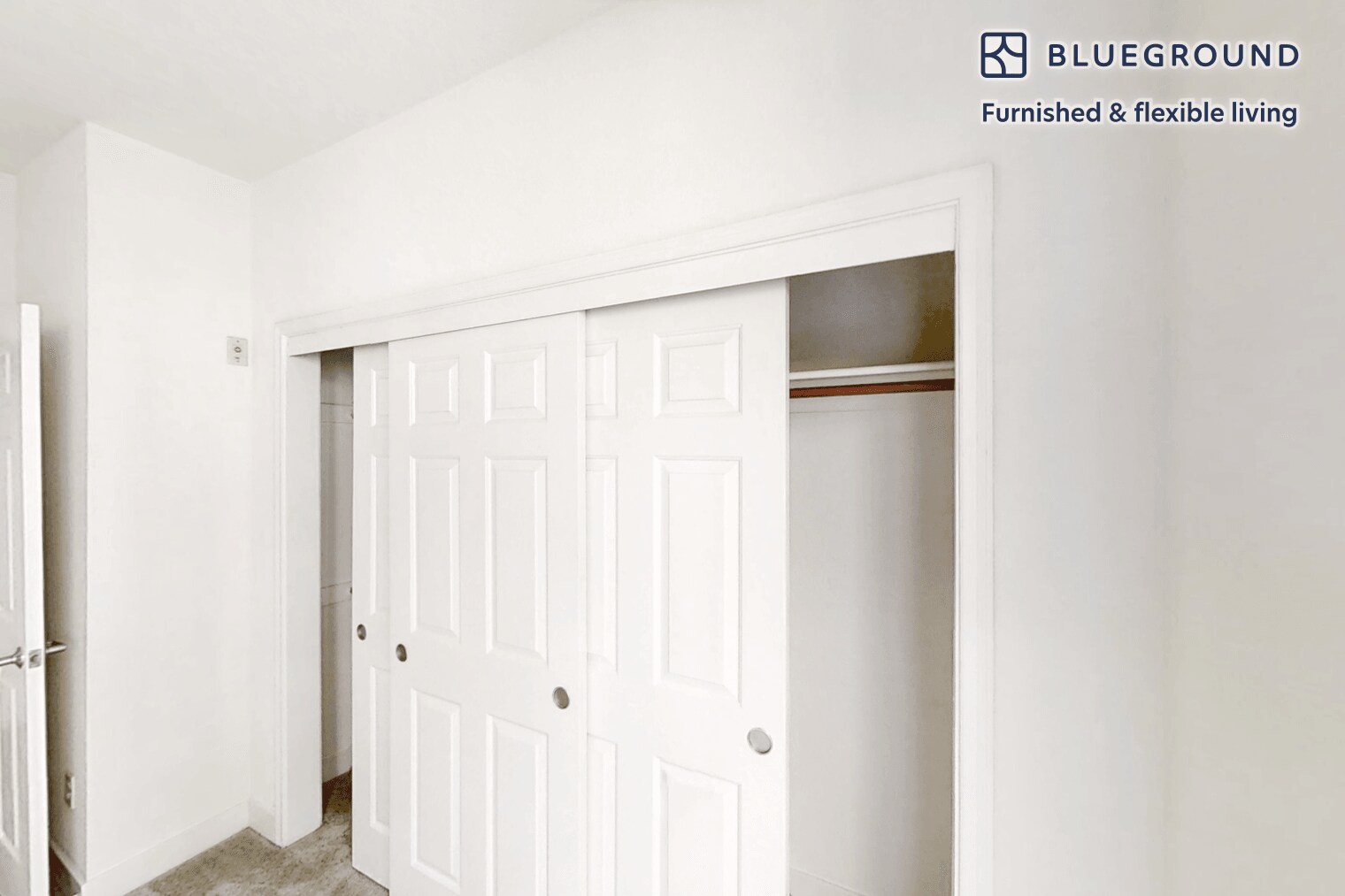 Building Photo - 1257 Lakeside Dr