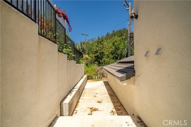 Building Photo - 16355 Canon Ln