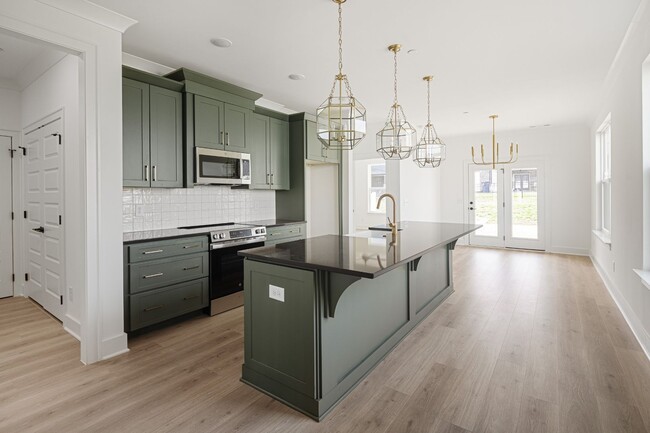 Building Photo - 3049 Inman Dr