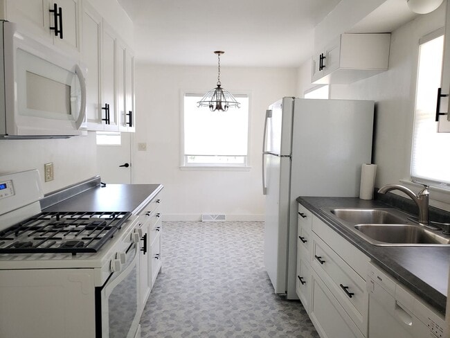Primary Photo - 3 bed 1.5 bath single family home in Wausau