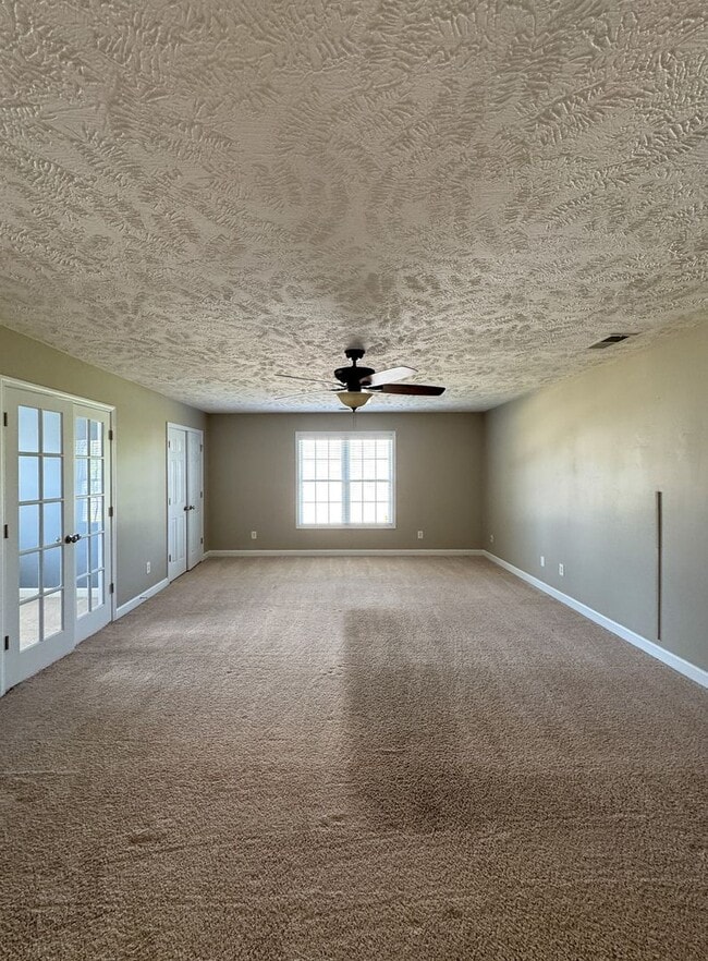 Building Photo - 51 Jubilee Ct