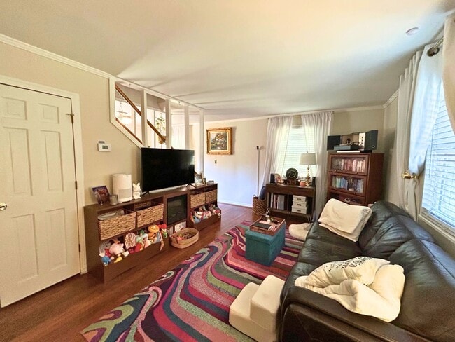 Building Photo - Augusta Road, 2BD/1BA, 1000SF