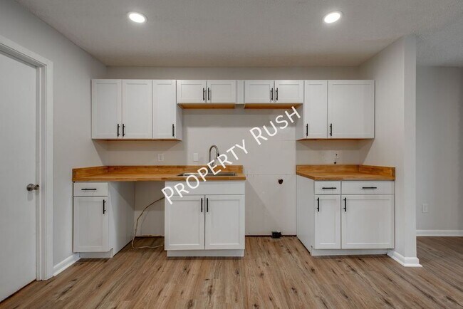 Building Photo - 4057 Arbor Pl Ln
